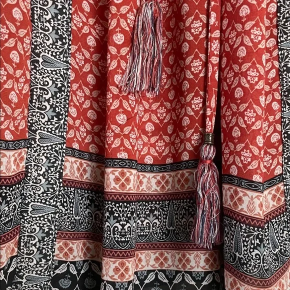 Knox Rose Red and Black Boho Blouse - Picture 5 of 11